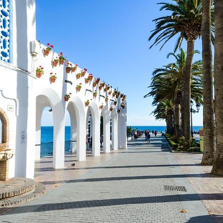 Nerja Apartamento Centro Kültér fotó